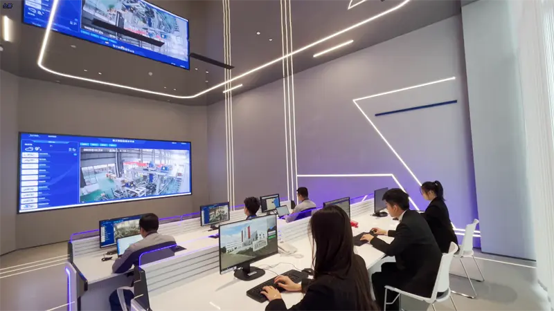 QGM Machinery: Głęboko rozwijamy główną działalność od ponad 40 lat, stoimy w czołówce innowacji i rozwijamy się globalnie z perspektywą międzynarodową